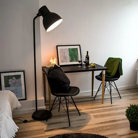 Studio Jezyce Apartment *